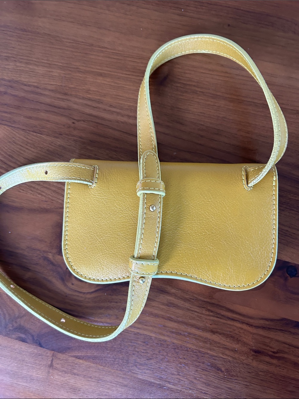 Lindquist Object Faba - Chartreuse - Picture 6 of 6